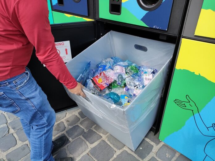 STATISTICĂ: Plasticul reprezintă 44% din ambalajele de băuturi colectate în gospodăriile brașovenilor
