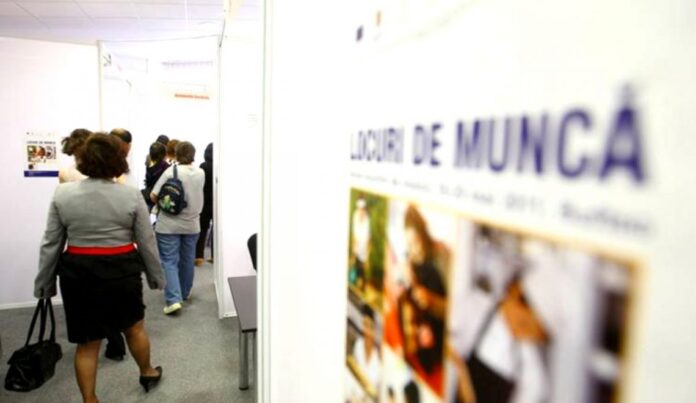 Peste 500 de persoane şi-au găsit un loc de muncă cu sprijinul AJOFM Hunedoara