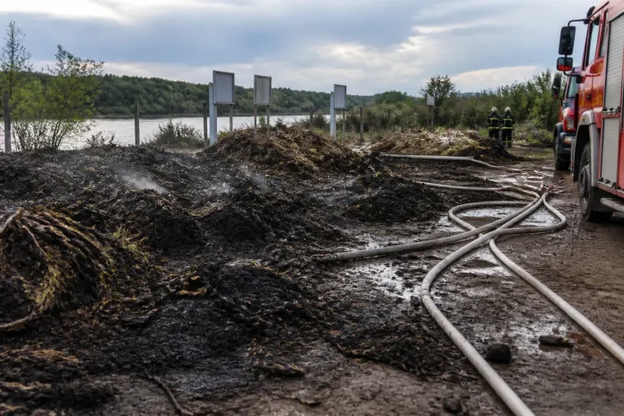 Incendiu la zona de biodeșeuri din Geoagiu. Primarul anunță toleranță zero