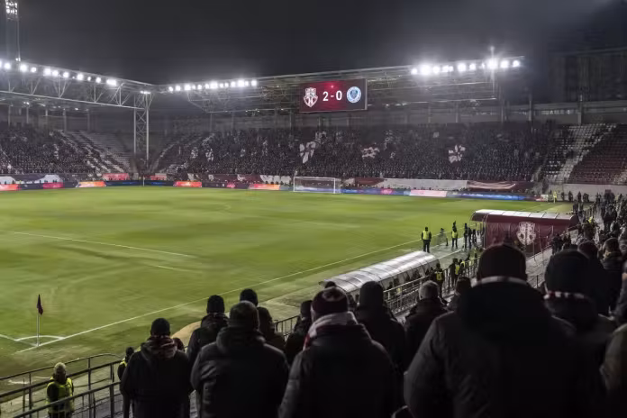 Daniel Pancu a părăsit rapid terenul după Rapid–Corvinul. Ce au făcut jucătorii în Giulești
