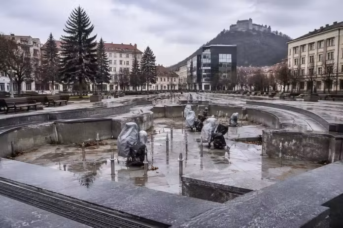 Fântânile arteziene din Deva intră în pauza de iarnă