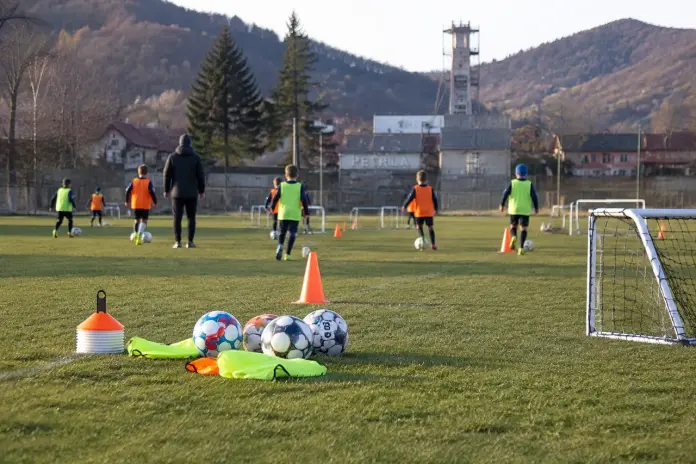 Inter Petrila U9 își formează generația de mâine sub îndrumarea lui Aurel Moldovan
